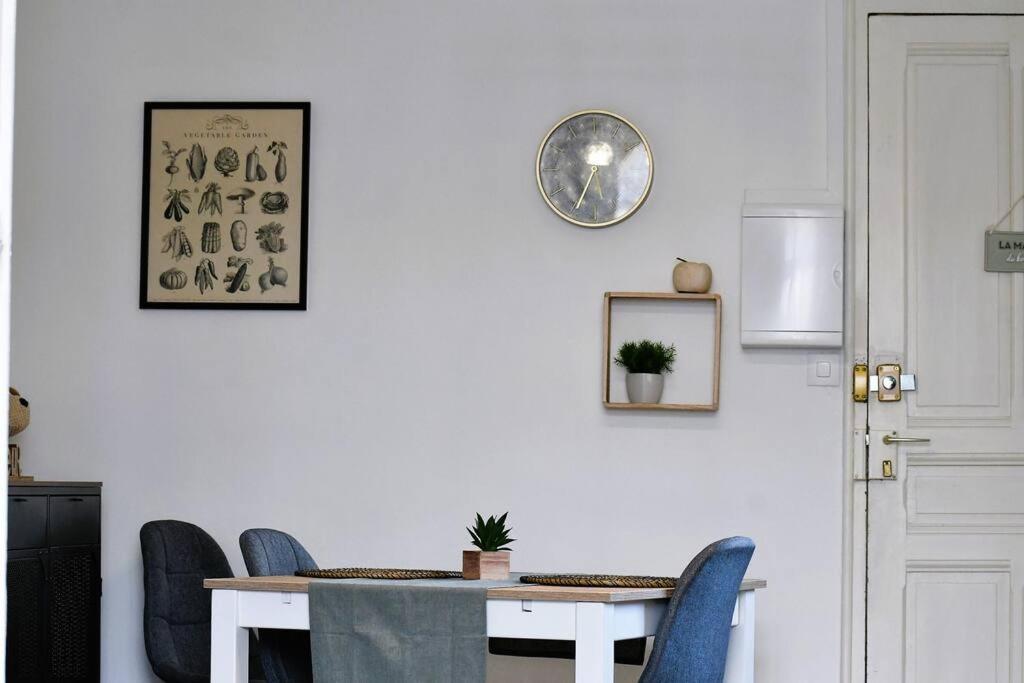 2 A 4 Pers Cosy A Proximite Du Centre Et Des Thermes Appartement